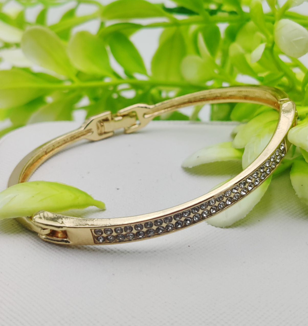 Adjustable Imported Crystal-Embellished Bracelet – Elegance Redefined! | Best Quality Artificial Bracelet For Girls & Women | Bracelet For Every Occasion | Elegant Design