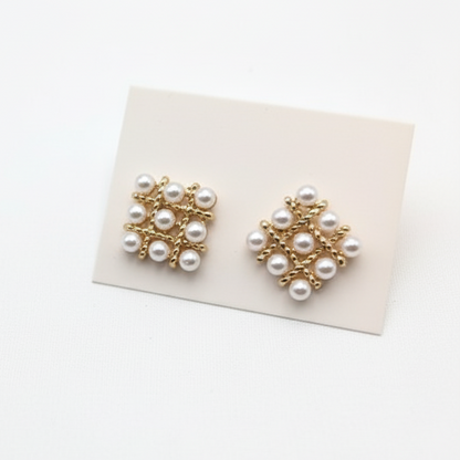 Pearl Square Korean Earrings – Elegant Women’s Fashion Jewelry in Silver and Golden Colors PJT-106