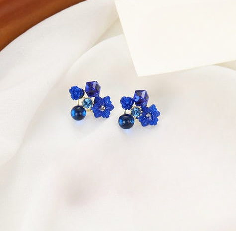 Flower Crystal Korean Earrings – Elegant Women’s Fashion Jewelry in Multiple Colors (Black, Blue, Red, Yellow, Green, Sky Blue, Purple, Light Pink, Dark Pink (AXT-104)