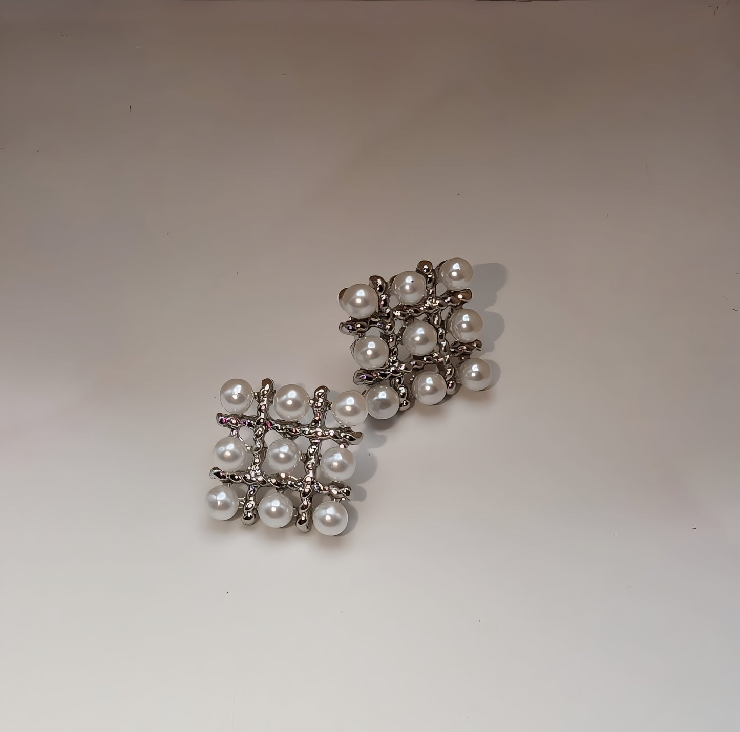 Pearl Square Korean Earrings – Elegant Women’s Fashion Jewelry in Silver and Golden Colors PJT-106