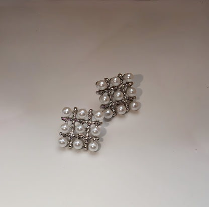 Pearl Square Korean Earrings – Elegant Women’s Fashion Jewelry in Silver and Golden Colors PJT-106